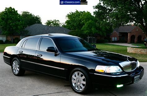 Used Lincoln Town Car Cartier for Sale (with Photos) 